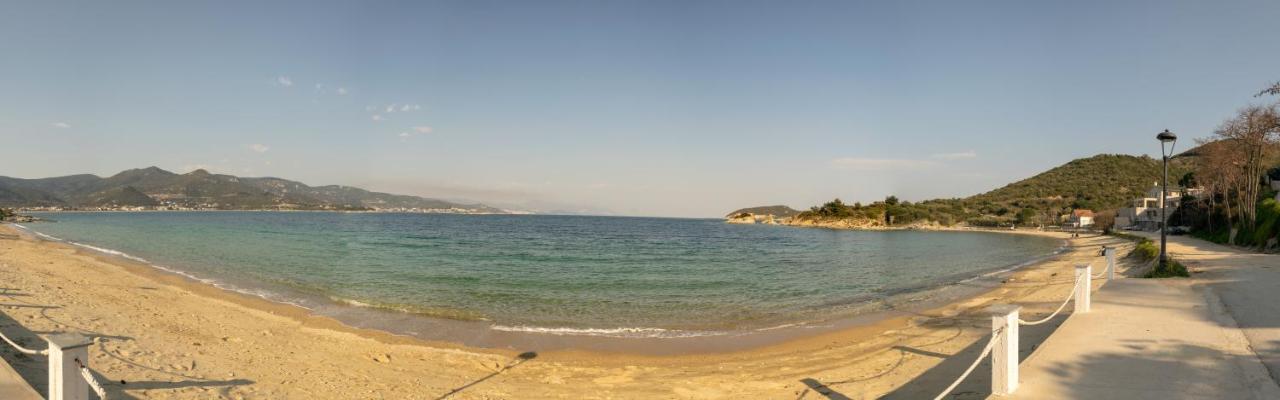 Villa Just On The Sea 2 Nea Iraklitsa Exterior foto